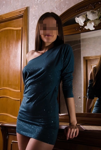 Светка проститутка интим салон СПб у метро Выборгская шлюхи молодые салон