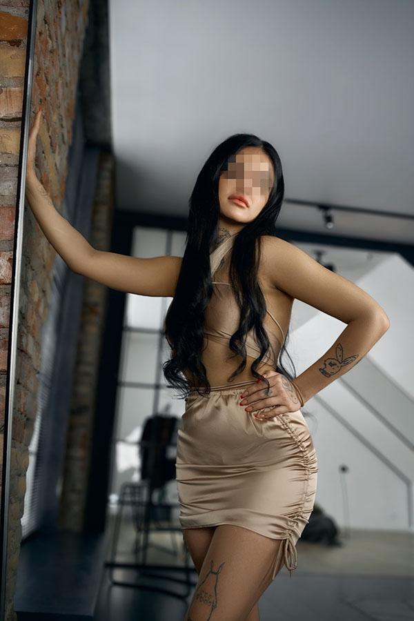 Путана Санкт-Петербурга Олеся +7(981)214-21-80 метро Электросила