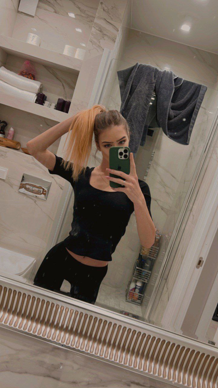 Арина индивидуалка СПб у метро Чернышевская красивые индивидуалки